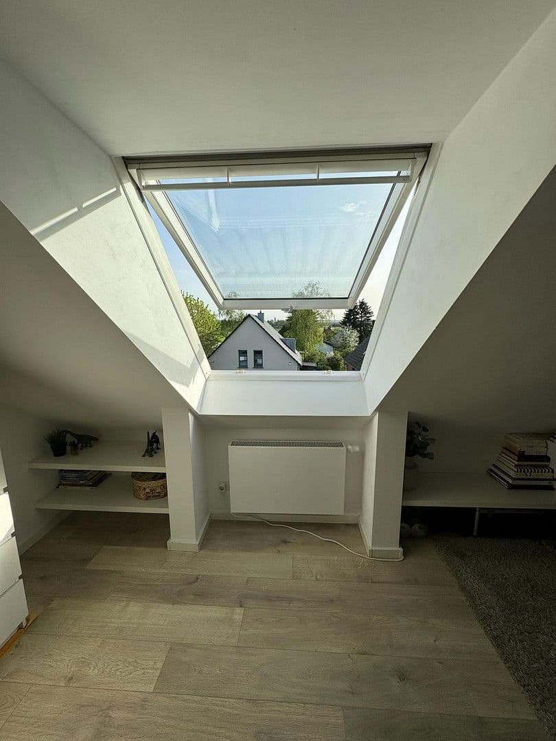 Pronájem bytu 2+kk 78 m², Dohlenweg 19, Köln, Severní Porýní-Vestfálsko Pronájem bytu 2+kk 78 m², Dohlenweg 19, Köln, Severní Porýní-Vestfálsko