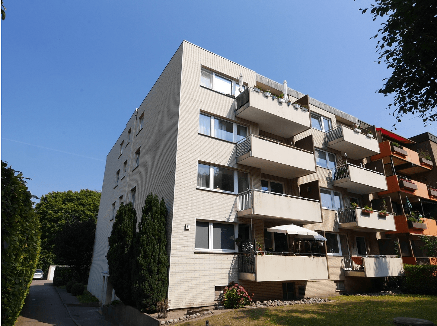 Pronájem bytu 2+1 67 m², Rissener Straße 71, Wedel, Šlesvicko-Holštýnsko Pronájem bytu 2+1 67 m², Rissener Straße 71, Wedel, Šlesvicko-Holštýnsko