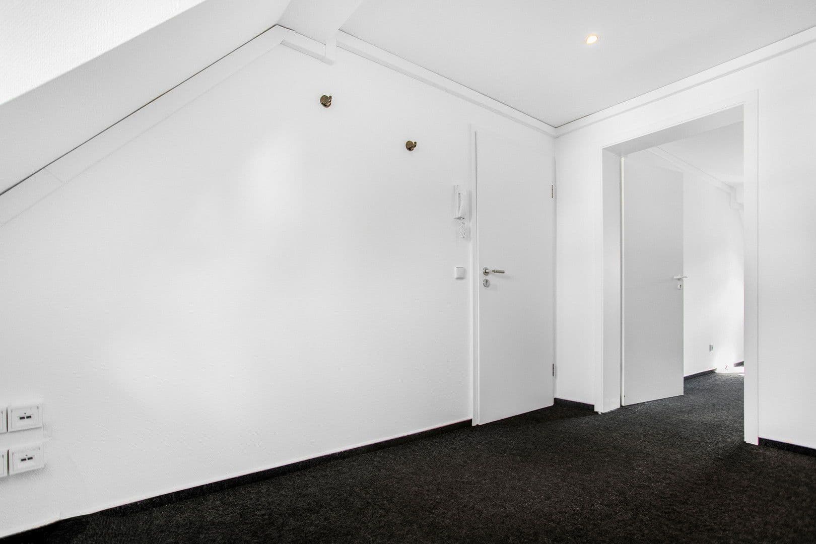 Pronájem kanceláře 41 m², Robert-Heuser-Str. 15, Köln, Severní Porýní-Vestfálsko Pronájem kanceláře 41 m², Robert-Heuser-Str. 15, Köln, Severní Porýní-Vestfálsko