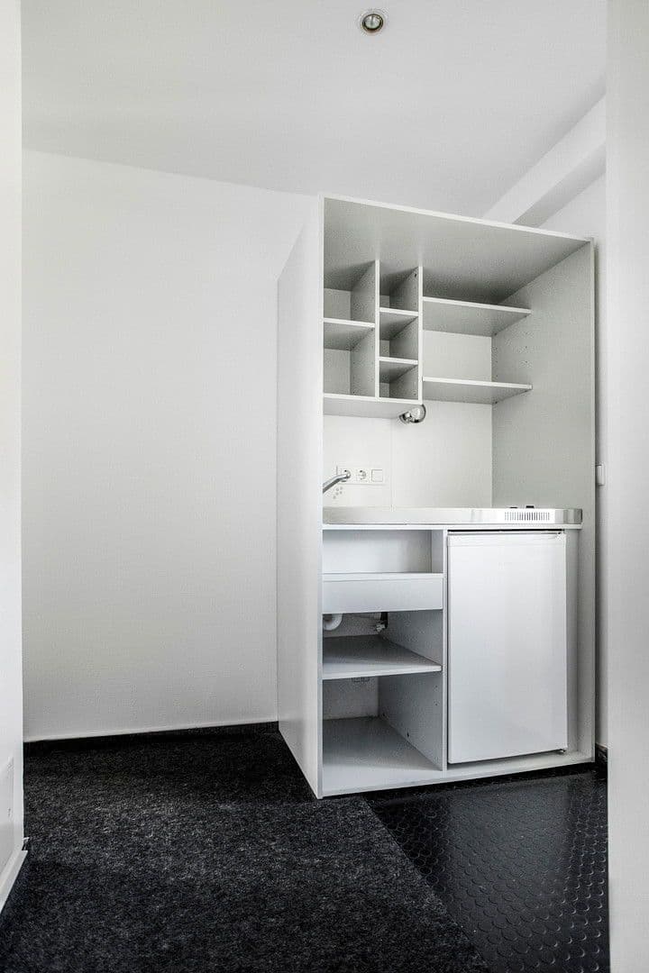 Pronájem kanceláře 75 m², Robert-Heuser-Str. 15, Köln, Severní Porýní-Vestfálsko Pronájem kanceláře 75 m², Robert-Heuser-Str. 15, Köln, Severní Porýní-Vestfálsko