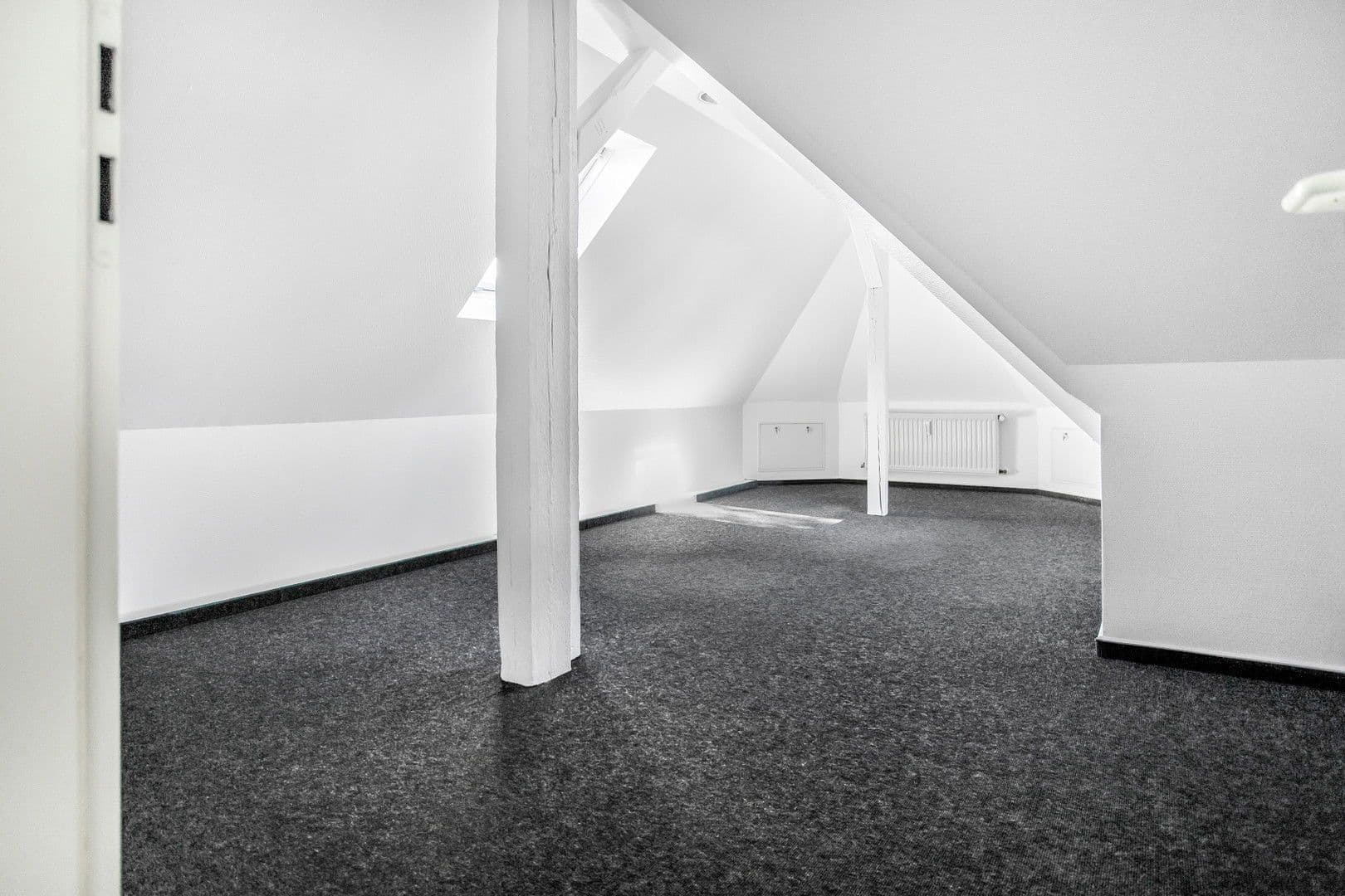 Pronájem kanceláře 75 m², Robert-Heuser-Str. 15, Köln, Severní Porýní-Vestfálsko Pronájem kanceláře 75 m², Robert-Heuser-Str. 15, Köln, Severní Porýní-Vestfálsko