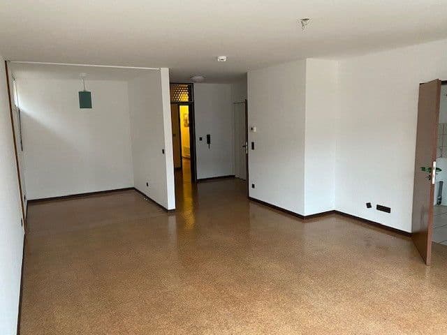 Pronájem bytu 1+1 26 m², Rathenaustraße 1 - (E3+E4+E10), Wuppertal, Severní Porýní-Vestfálsko Pronájem bytu 1+1 26 m², Rathenaustraße 1 - (E3+E4+E10), Wuppertal, Severní Porýní-Vestfálsko