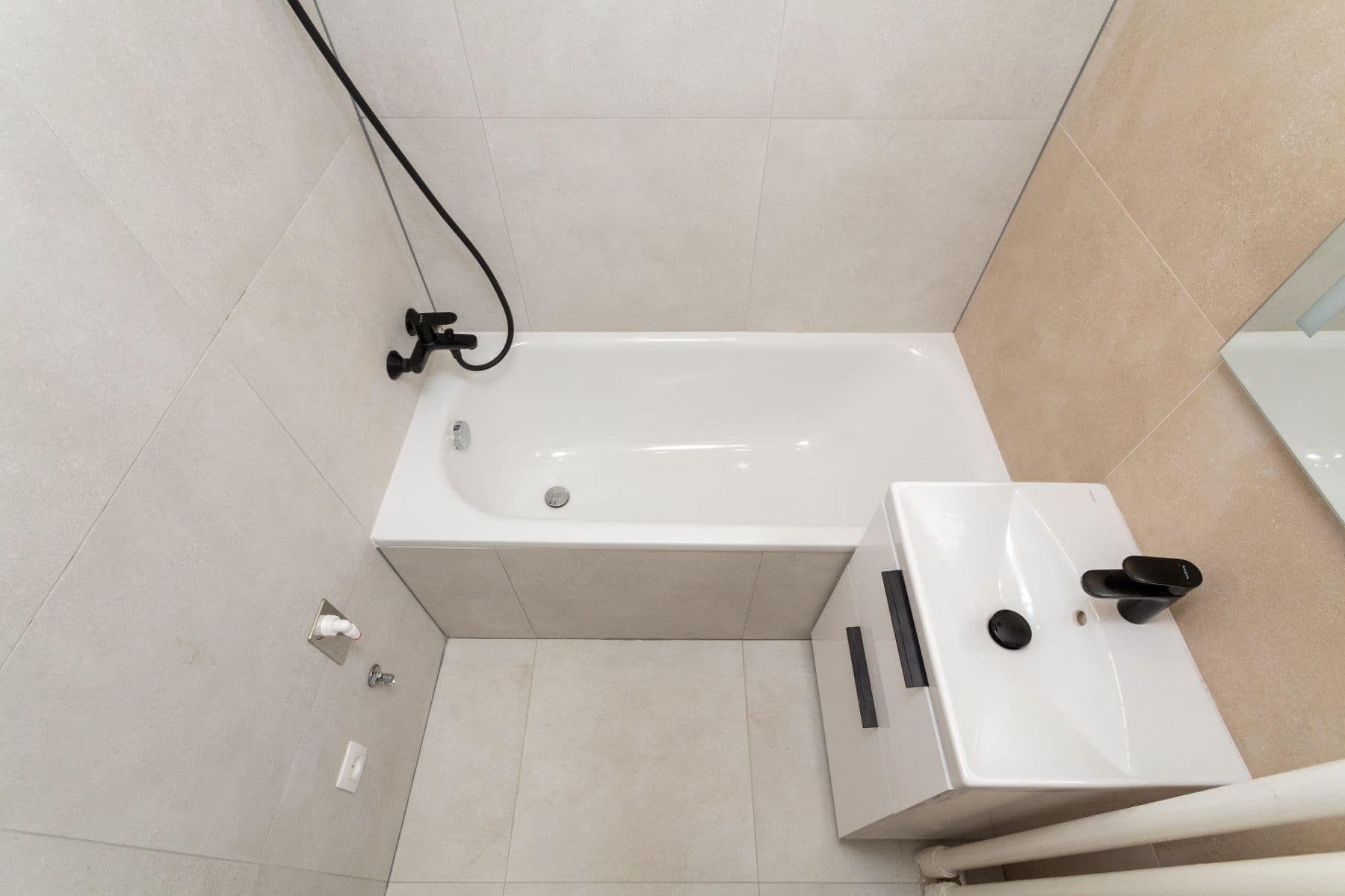 Prodej bytu 3+kk 57 m², Bělčická, Praha, Praha Prodej bytu 3+kk 57 m², Bělčická, Praha, Praha