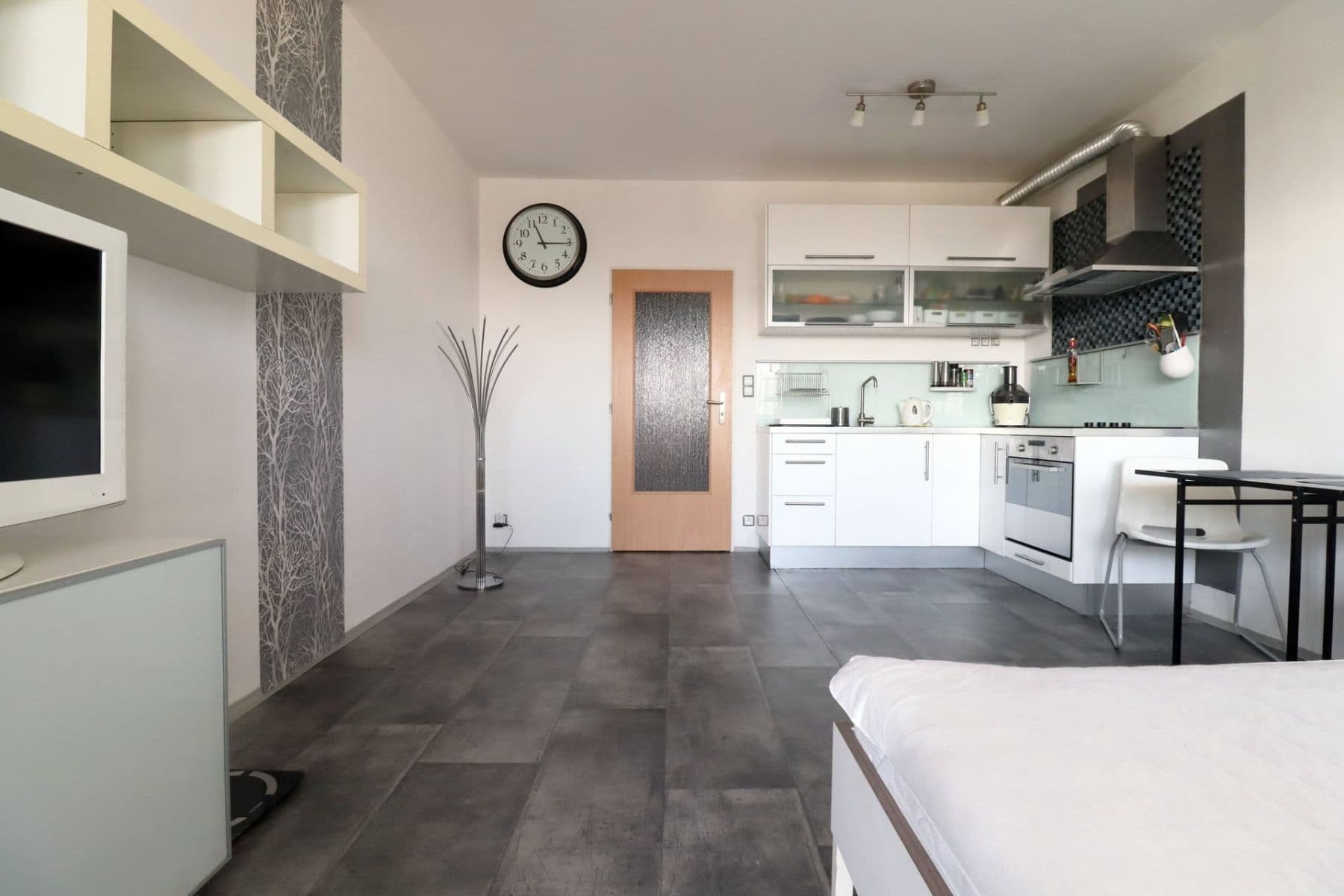 Pronájem bytu 1+kk 40 m², Podkovářská, Praha, Praha Pronájem bytu 1+kk 40 m², Podkovářská, Praha, Praha