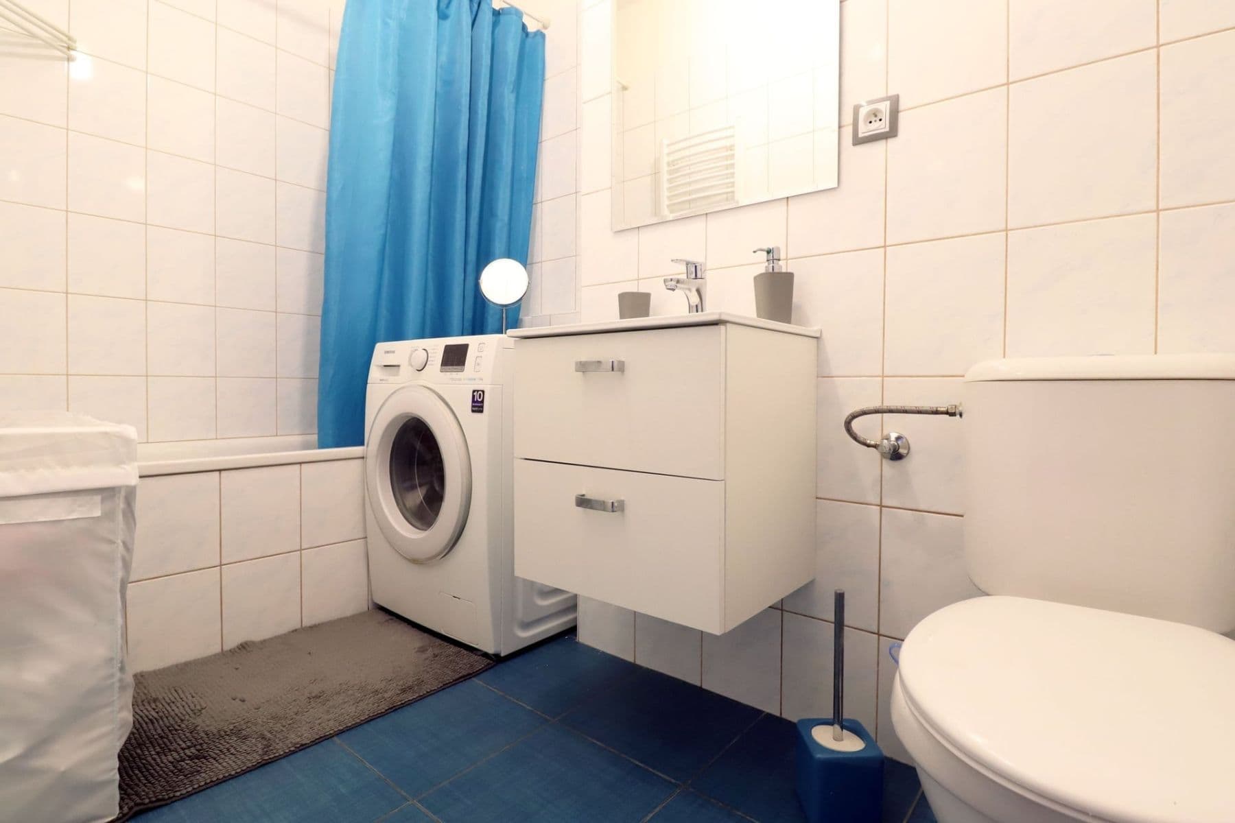 Pronájem bytu 1+kk 40 m², Podkovářská, Praha, Praha Pronájem bytu 1+kk 40 m², Podkovářská, Praha, Praha