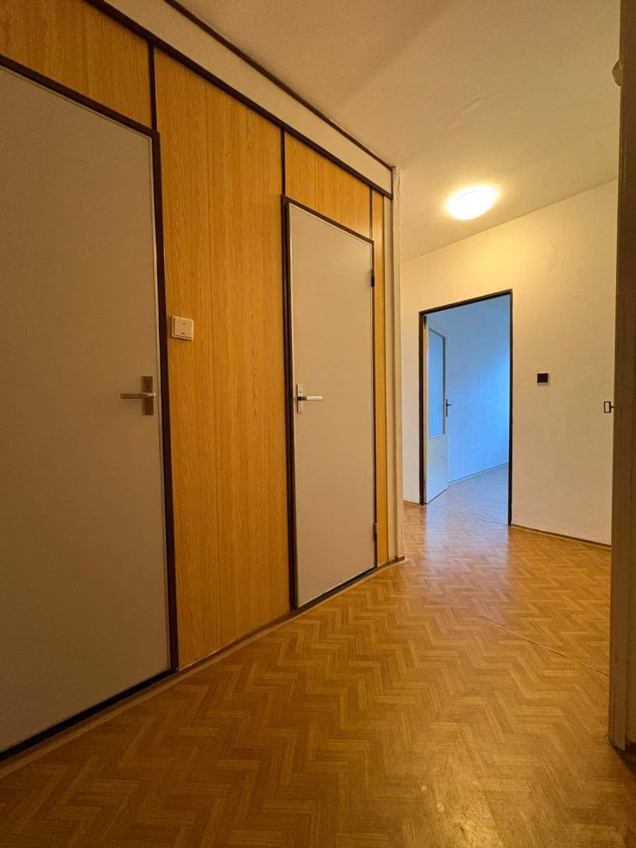 Prodej bytu 2+kk 43 m², Böhmova, Praha, Praha Prodej bytu 2+kk 43 m², Böhmova, Praha, Praha