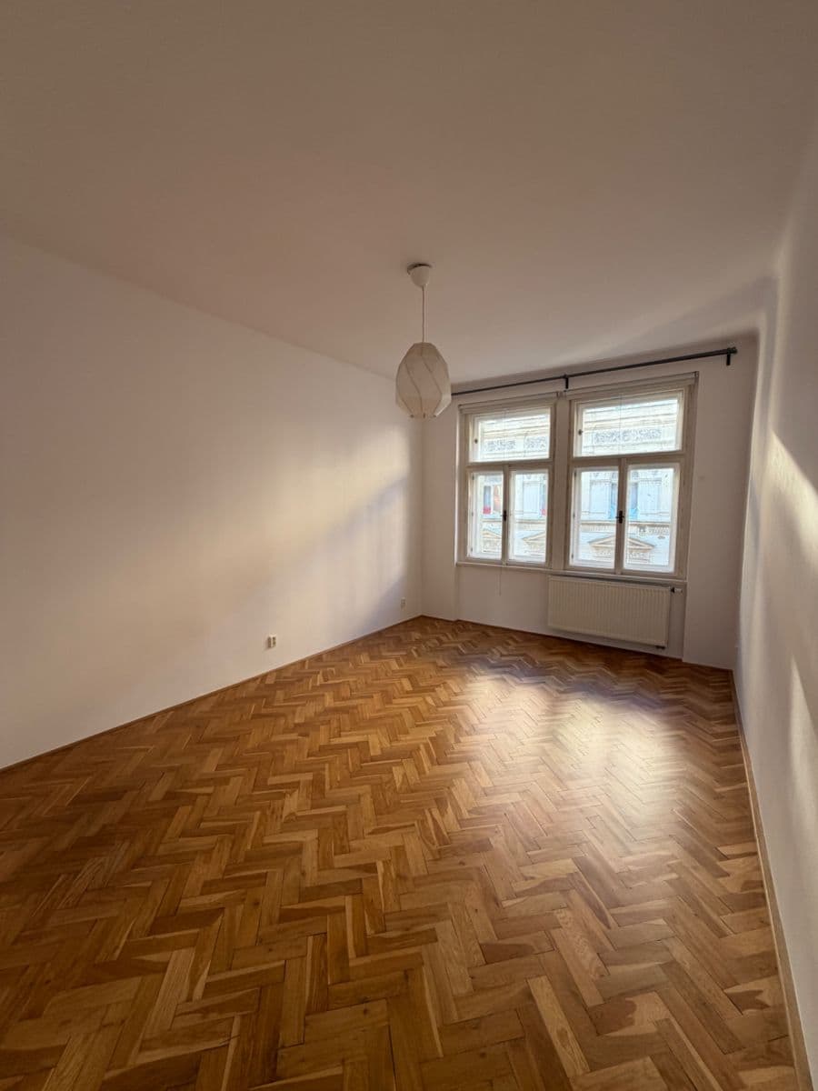 Pronájem bytu 3+1 80 m², Dukelských hrdinů, Praha, Praha Pronájem bytu 3+1 80 m², Dukelských hrdinů, Praha, Praha