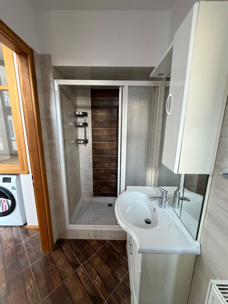 Pronájem bytu 3+1 80 m², Dukelských hrdinů, Praha, Praha Pronájem bytu 3+1 80 m², Dukelských hrdinů, Praha, Praha