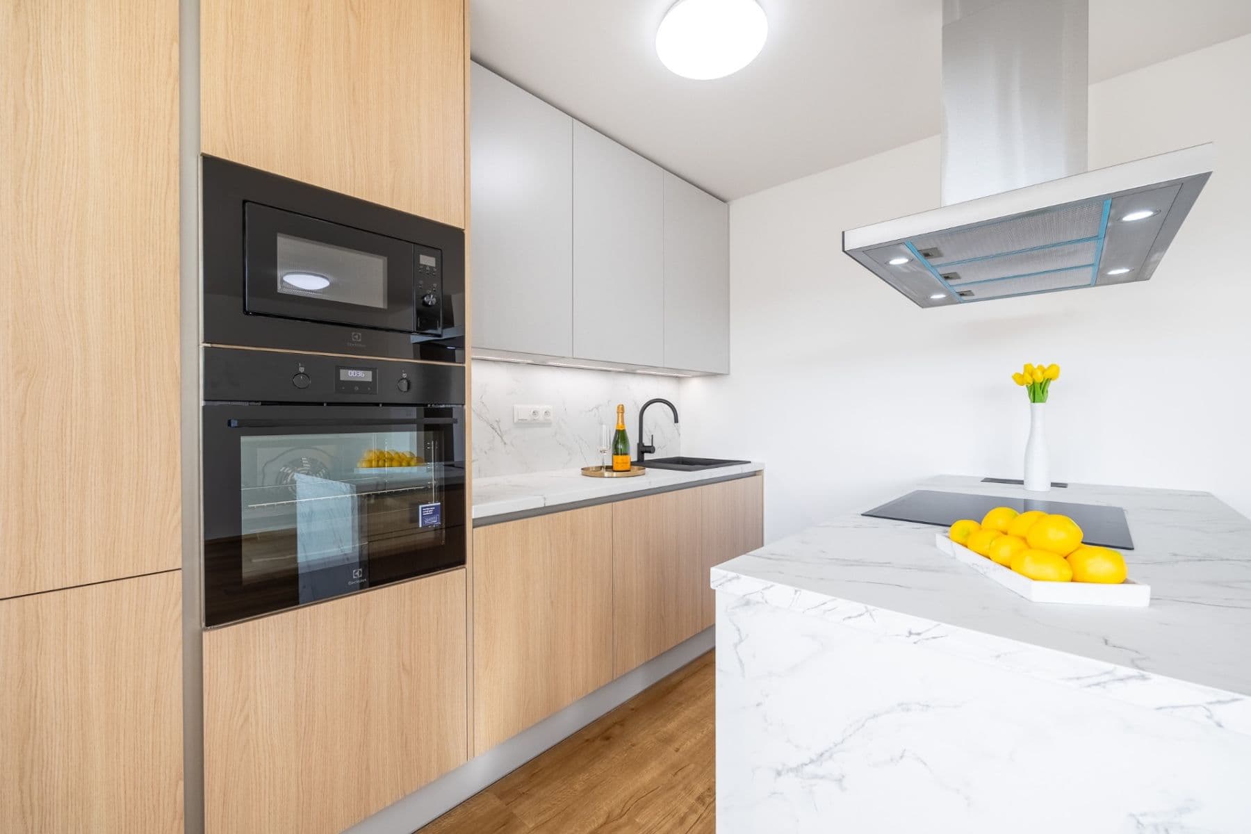 Prodej bytu 3+kk 82 m², Vysočanská, Praha, Praha Prodej bytu 3+kk 82 m², Vysočanská, Praha, Praha