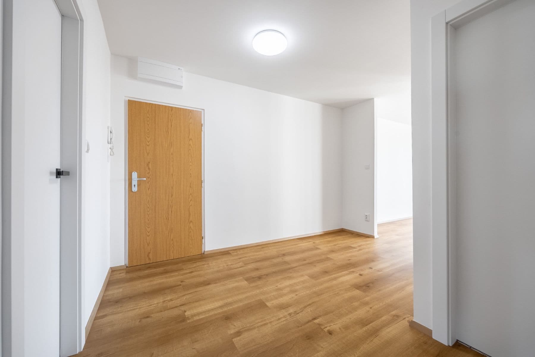 Prodej bytu 3+kk 82 m², Vysočanská, Praha, Praha Prodej bytu 3+kk 82 m², Vysočanská, Praha, Praha
