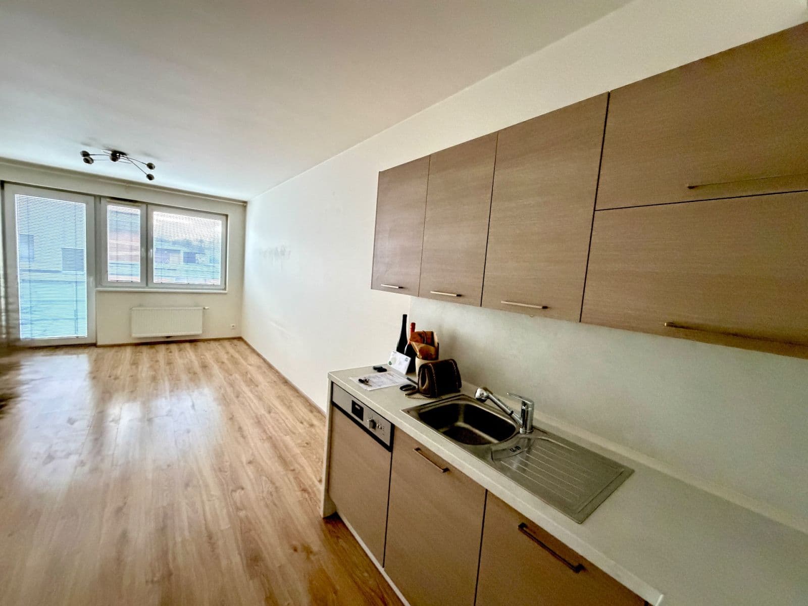 Pronájem bytu 2+kk 55 m², V Zahrádkách, Praha, Praha Pronájem bytu 2+kk 55 m², V Zahrádkách, Praha, Praha