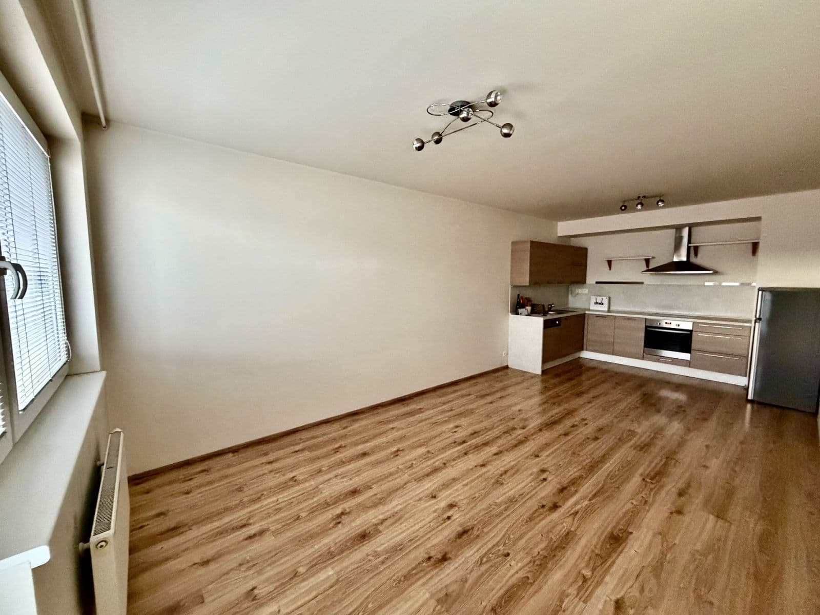 Pronájem bytu 2+kk 55 m², V Zahrádkách, Praha, Praha Pronájem bytu 2+kk 55 m², V Zahrádkách, Praha, Praha