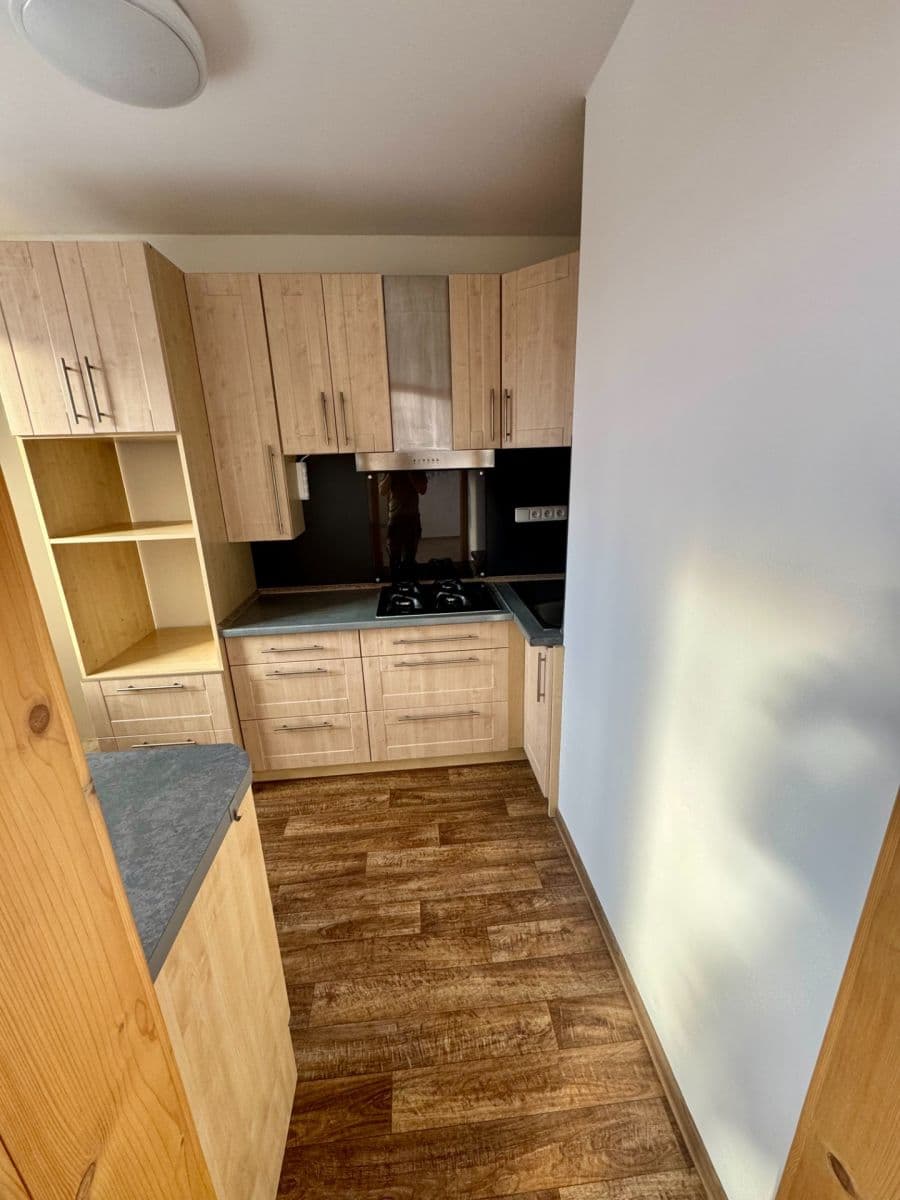 Pronájem bytu 2+1 44 m², Sosnová, Třinec, Moravskoslezský kraj Pronájem bytu 2+1 44 m², Sosnová, Třinec, Moravskoslezský kraj