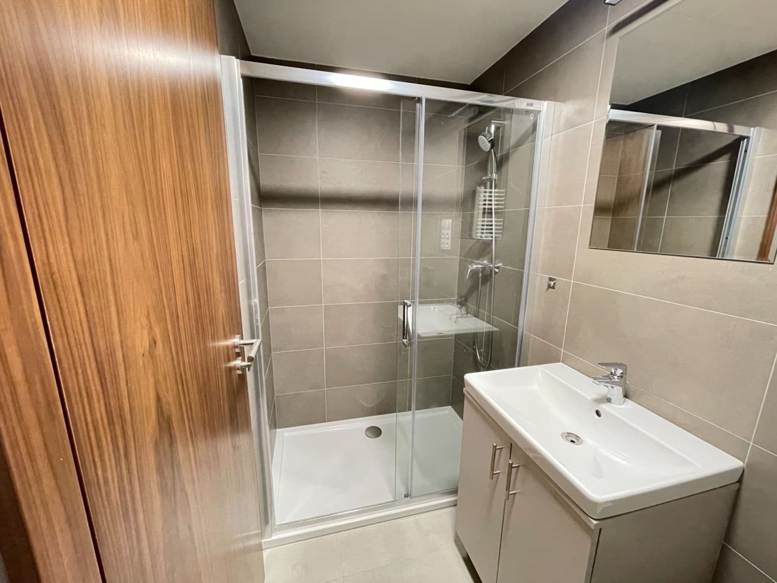 Pronájem bytu 1+kk 36 m², Šiklové, Praha, Praha Pronájem bytu 1+kk 36 m², Šiklové, Praha, Praha