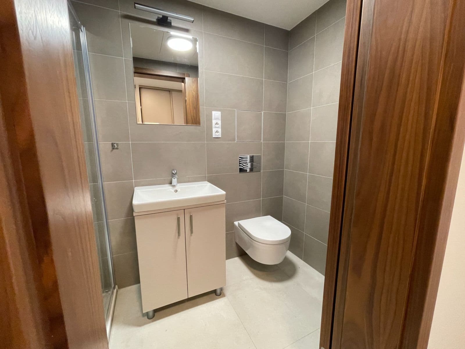 Pronájem bytu 1+kk 36 m², Šiklové, Praha, Praha Pronájem bytu 1+kk 36 m², Šiklové, Praha, Praha