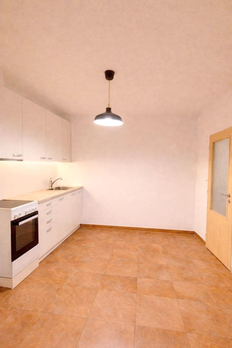 Pronájem bytu 2+kk 66 m², Ořešská, Praha, Praha Pronájem bytu 2+kk 66 m², Ořešská, Praha, Praha