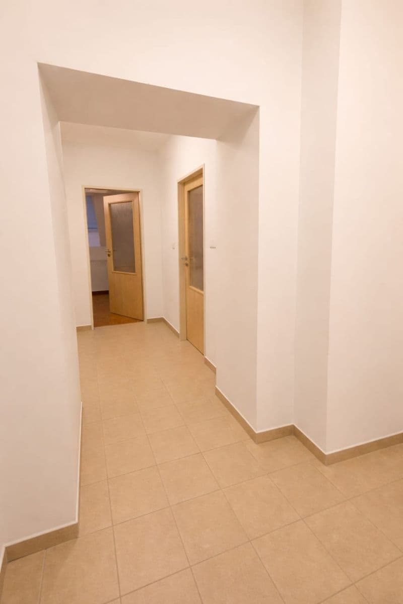 Pronájem bytu 2+kk 66 m², Ořešská, Praha, Praha Pronájem bytu 2+kk 66 m², Ořešská, Praha, Praha
