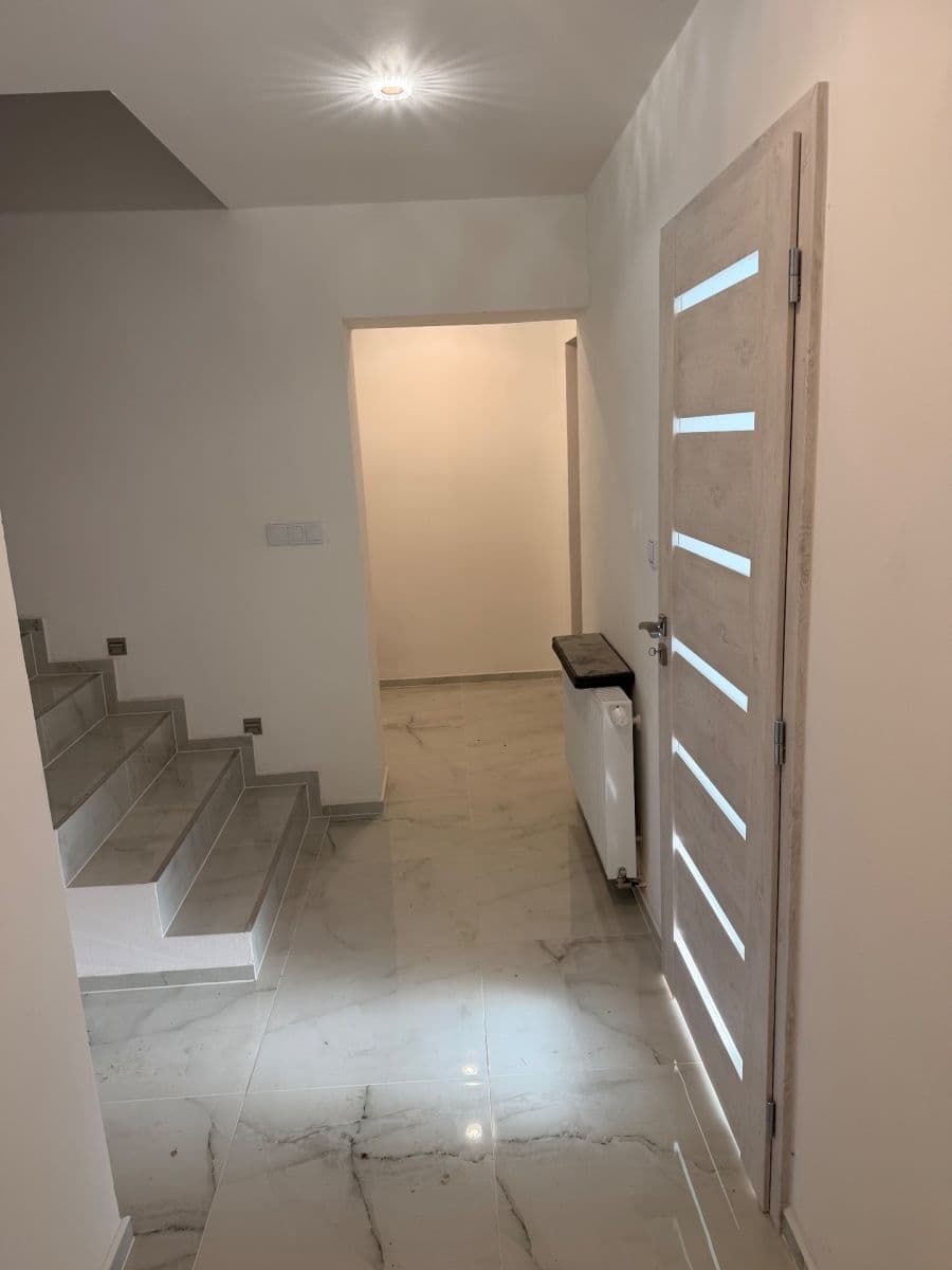 Prodej domu 96 m², pozemek 1.320 m², Sadová, Královéhradecký kraj Prodej domu 96 m², pozemek 1.320 m², Sadová, Královéhradecký kraj