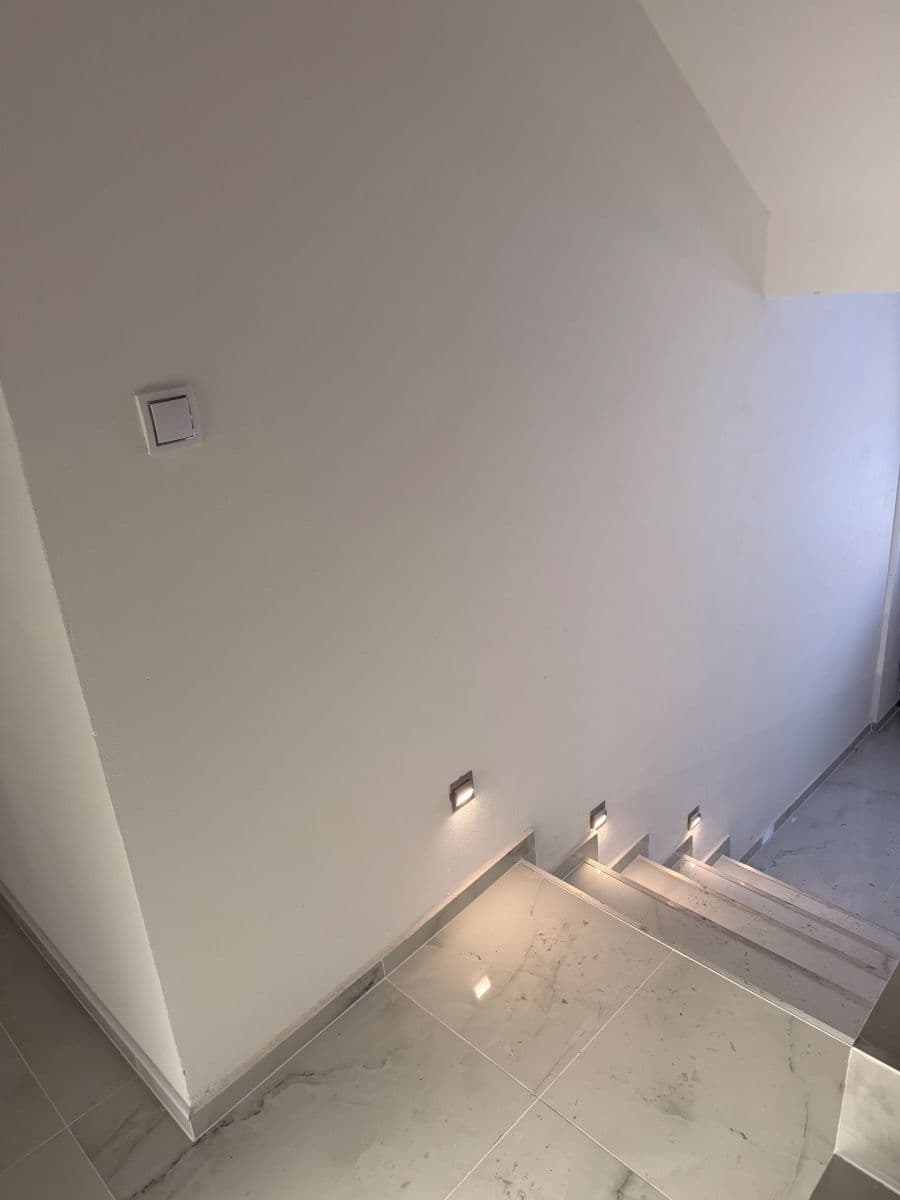 Prodej domu 96 m², pozemek 1.320 m², Sadová, Královéhradecký kraj Prodej domu 96 m², pozemek 1.320 m², Sadová, Královéhradecký kraj