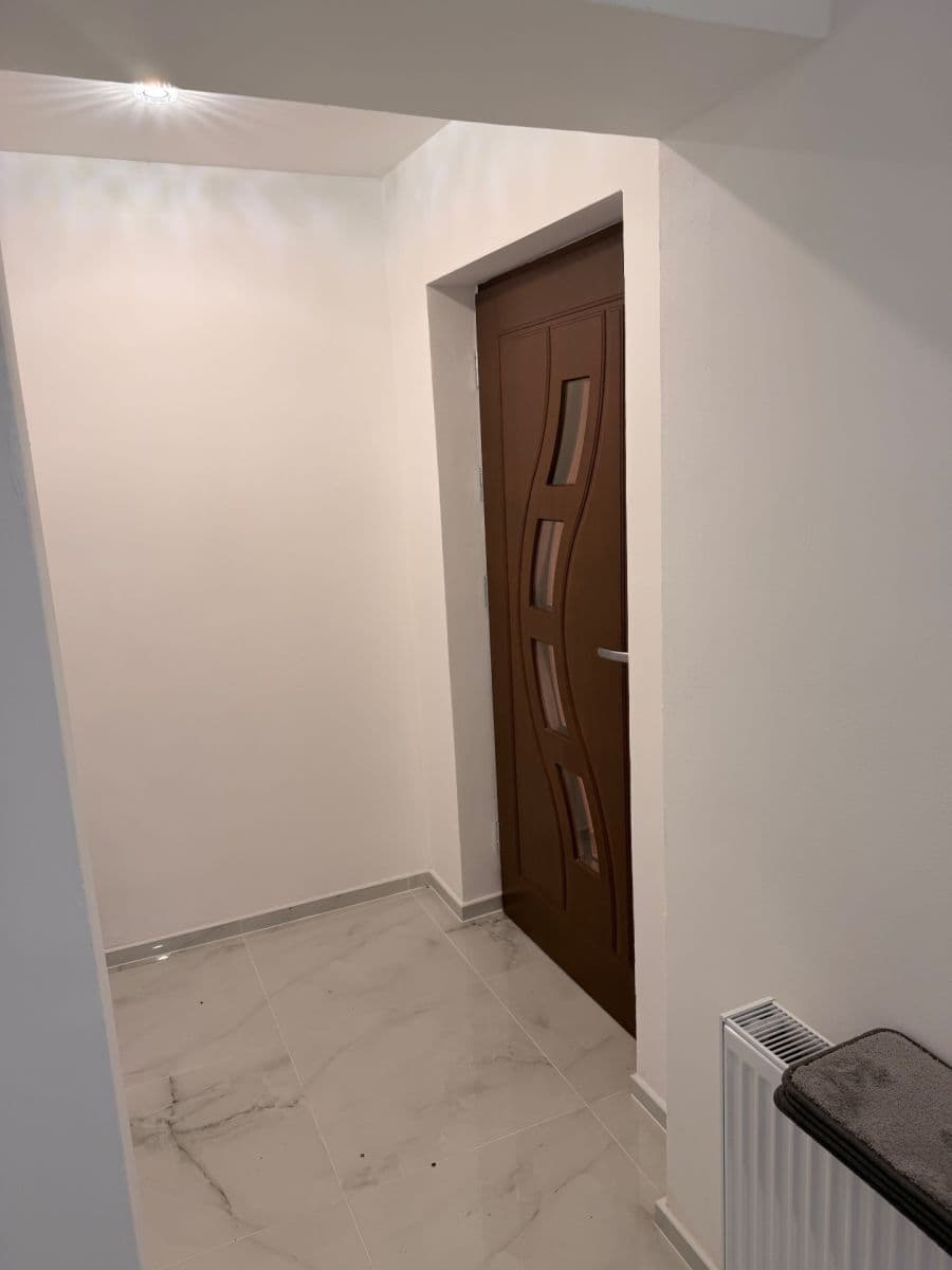 Prodej domu 96 m², pozemek 1.320 m², Sadová, Královéhradecký kraj Prodej domu 96 m², pozemek 1.320 m², Sadová, Královéhradecký kraj