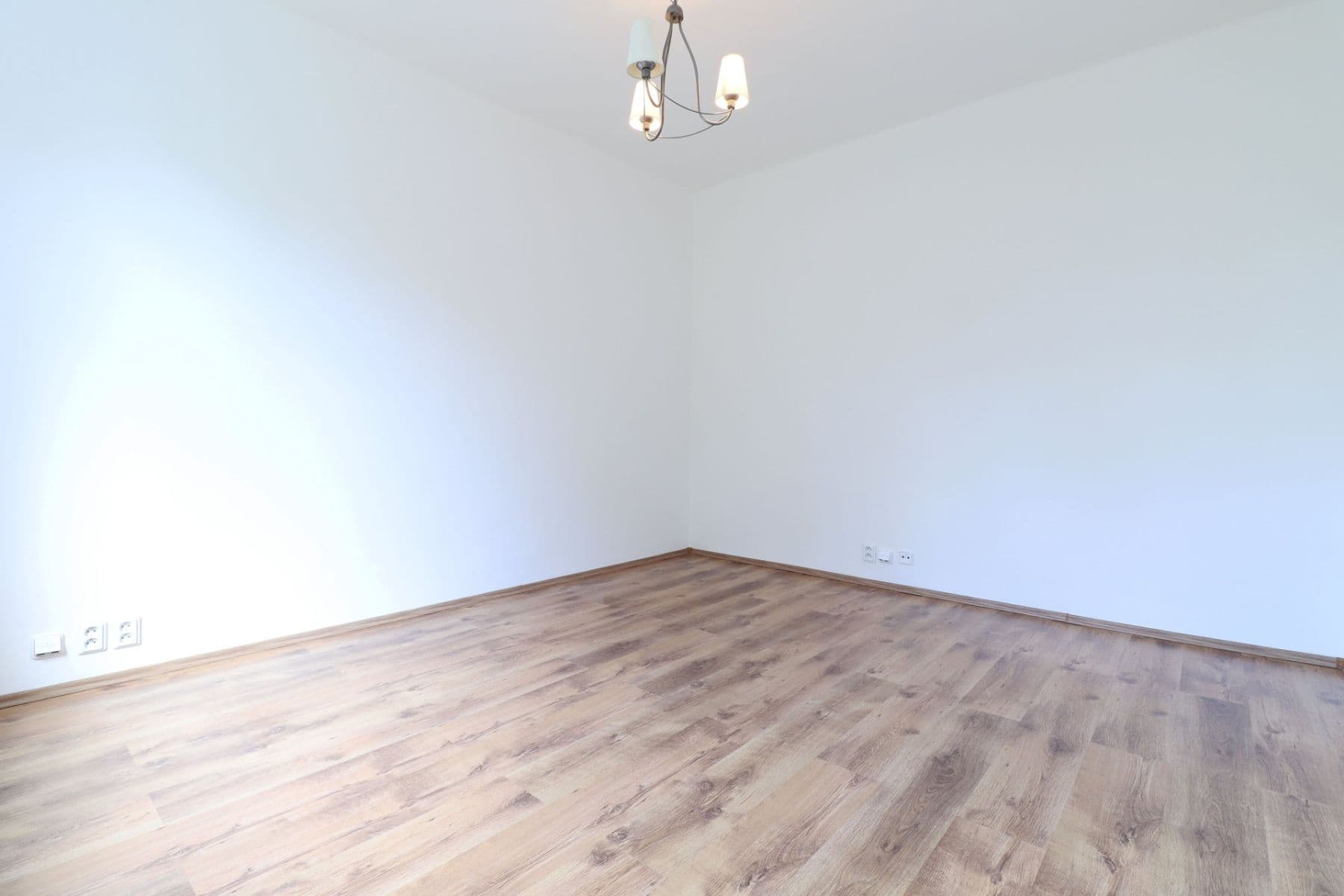 Pronájem bytu 2+1 55 m², Bojanovická, Praha, Praha Pronájem bytu 2+1 55 m², Bojanovická, Praha, Praha