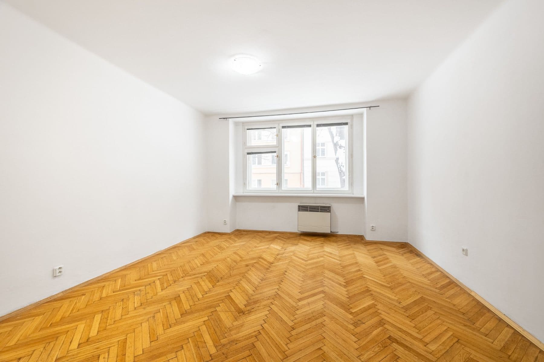 Prodej bytu 2+kk 57 m², Žerotínova, Praha, Praha Prodej bytu 2+kk 57 m², Žerotínova, Praha, Praha