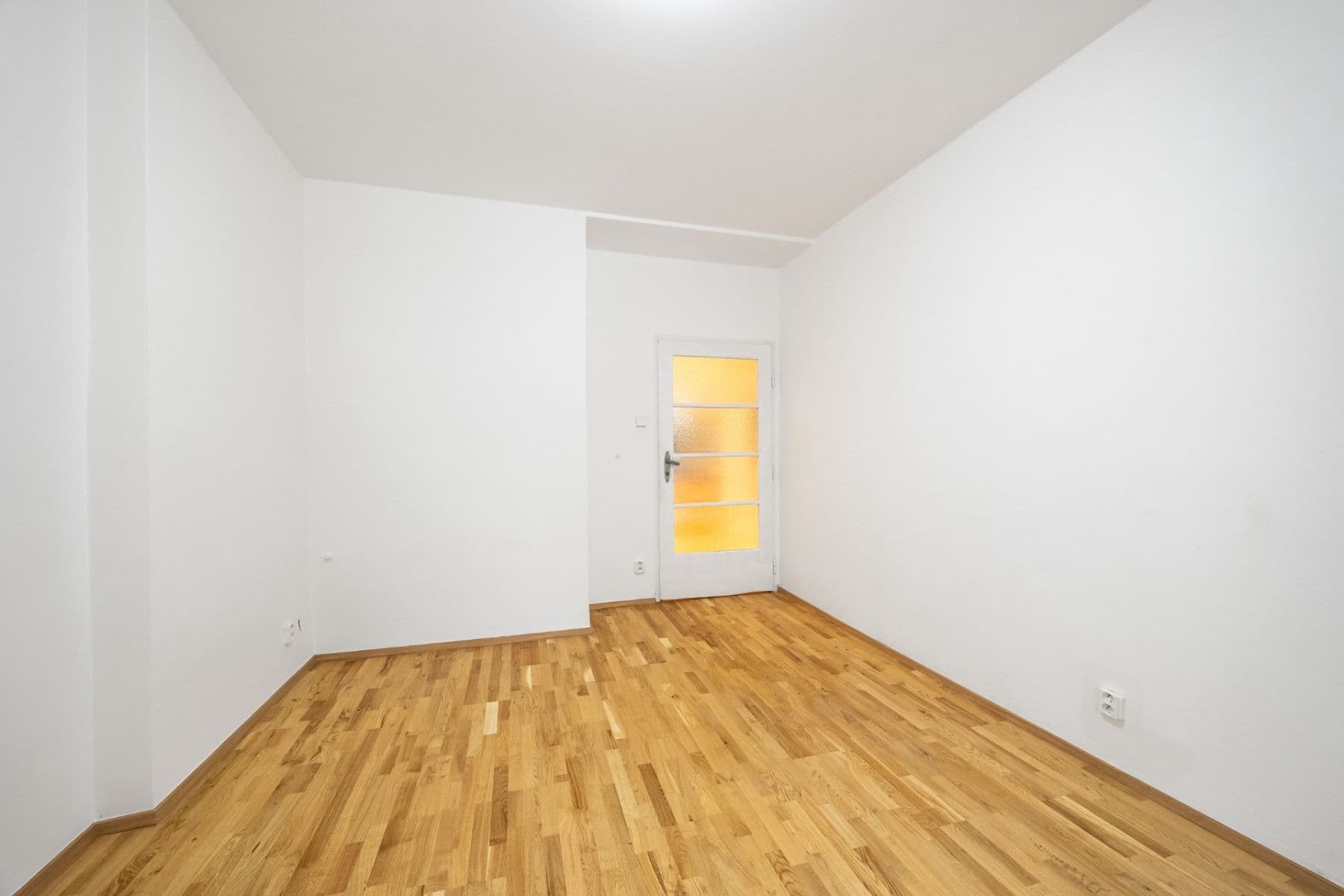 Prodej bytu 2+kk 57 m², Žerotínova, Praha, Praha Prodej bytu 2+kk 57 m², Žerotínova, Praha, Praha