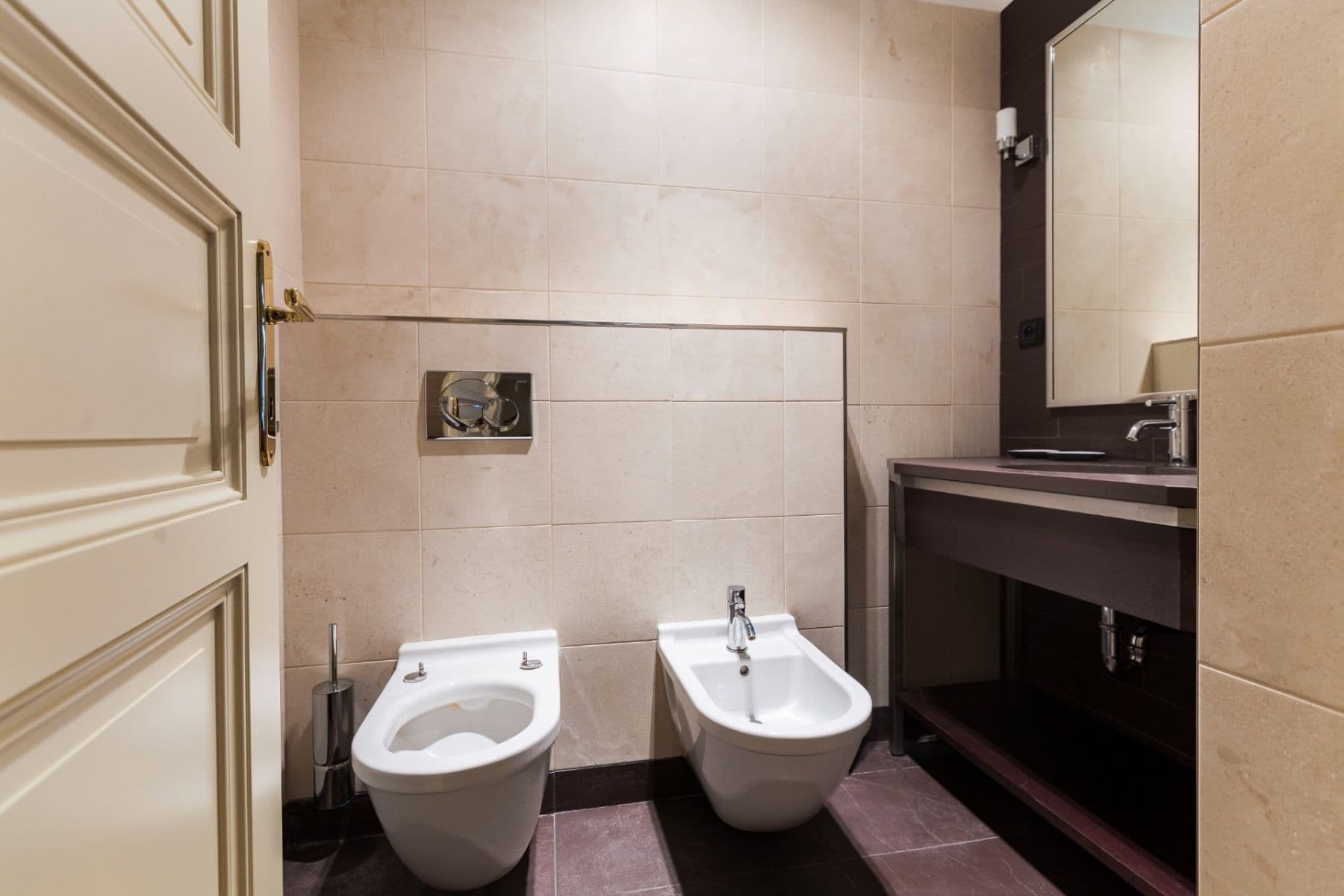 Pronájem bytu 2+kk 49 m², Hálkova, Praha, Praha Pronájem bytu 2+kk 49 m², Hálkova, Praha, Praha