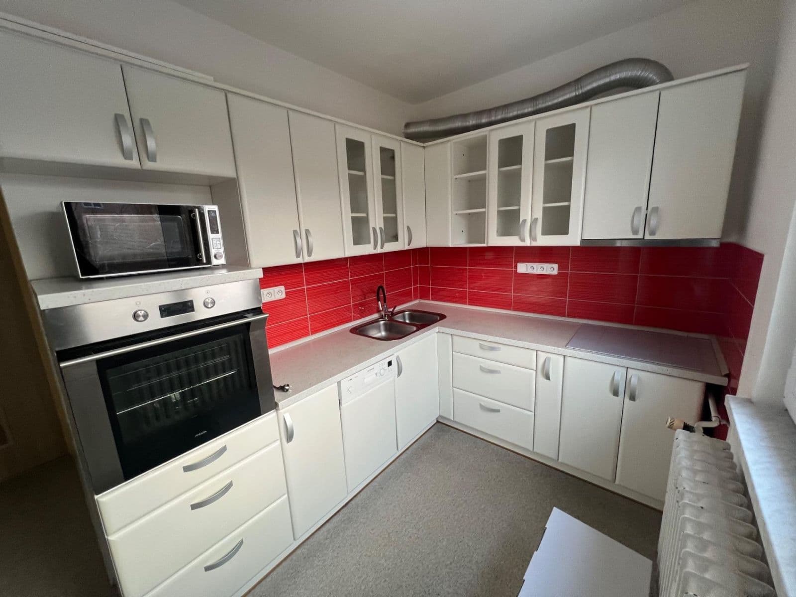 Prodej bytu 3+1 59 m², 4. května, Vsetín, Zlínský kraj Prodej bytu 3+1 59 m², 4. května, Vsetín, Zlínský kraj