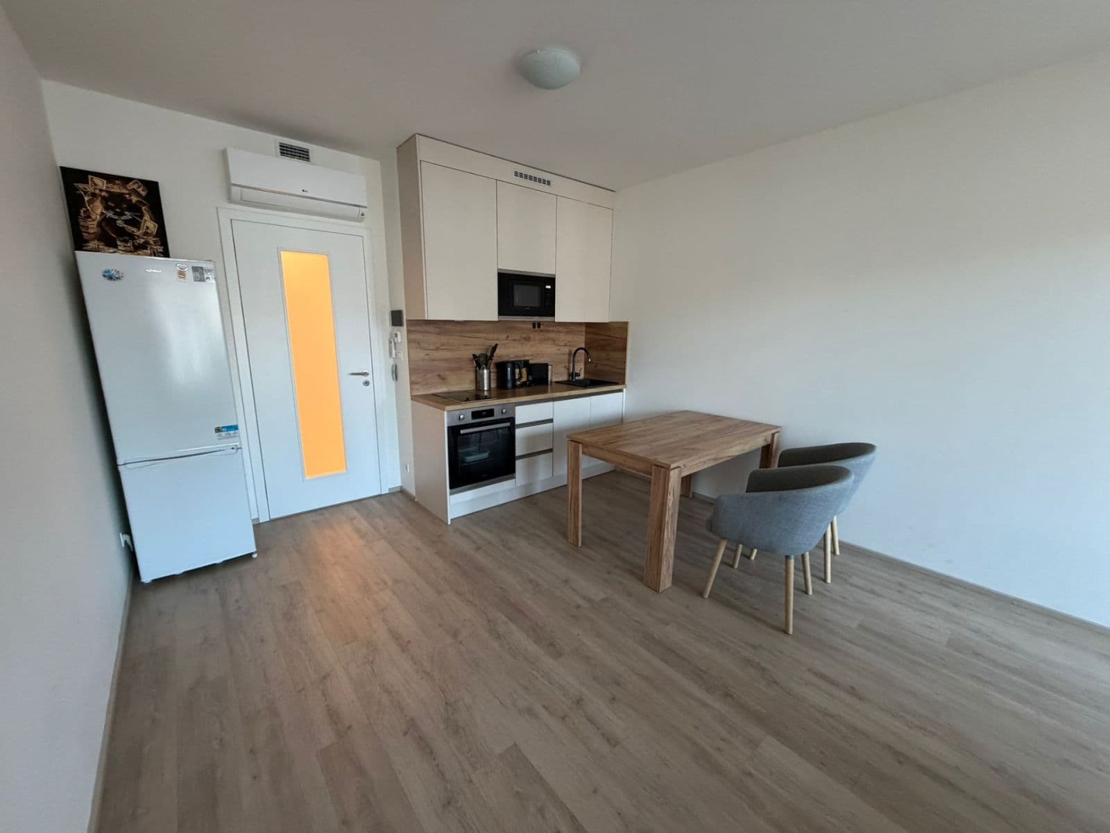 Pronájem bytu 1+kk 33 m², Tetauerova, Praha, Praha Pronájem bytu 1+kk 33 m², Tetauerova, Praha, Praha