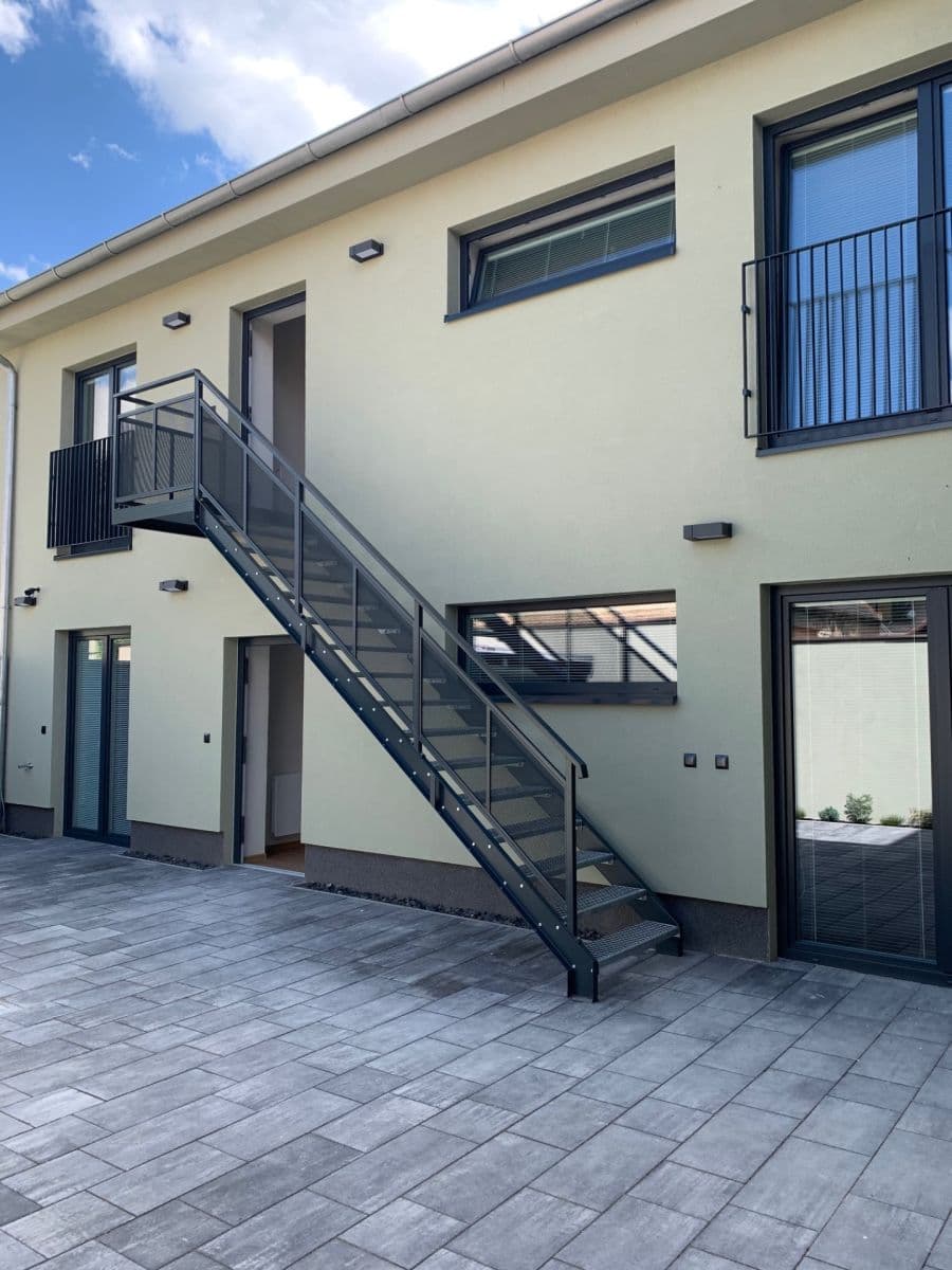 Prodej bytu 3+kk 99 m², Kokořínská, Mělník, Středočeský kraj Prodej bytu 3+kk 99 m², Kokořínská, Mělník, Středočeský kraj