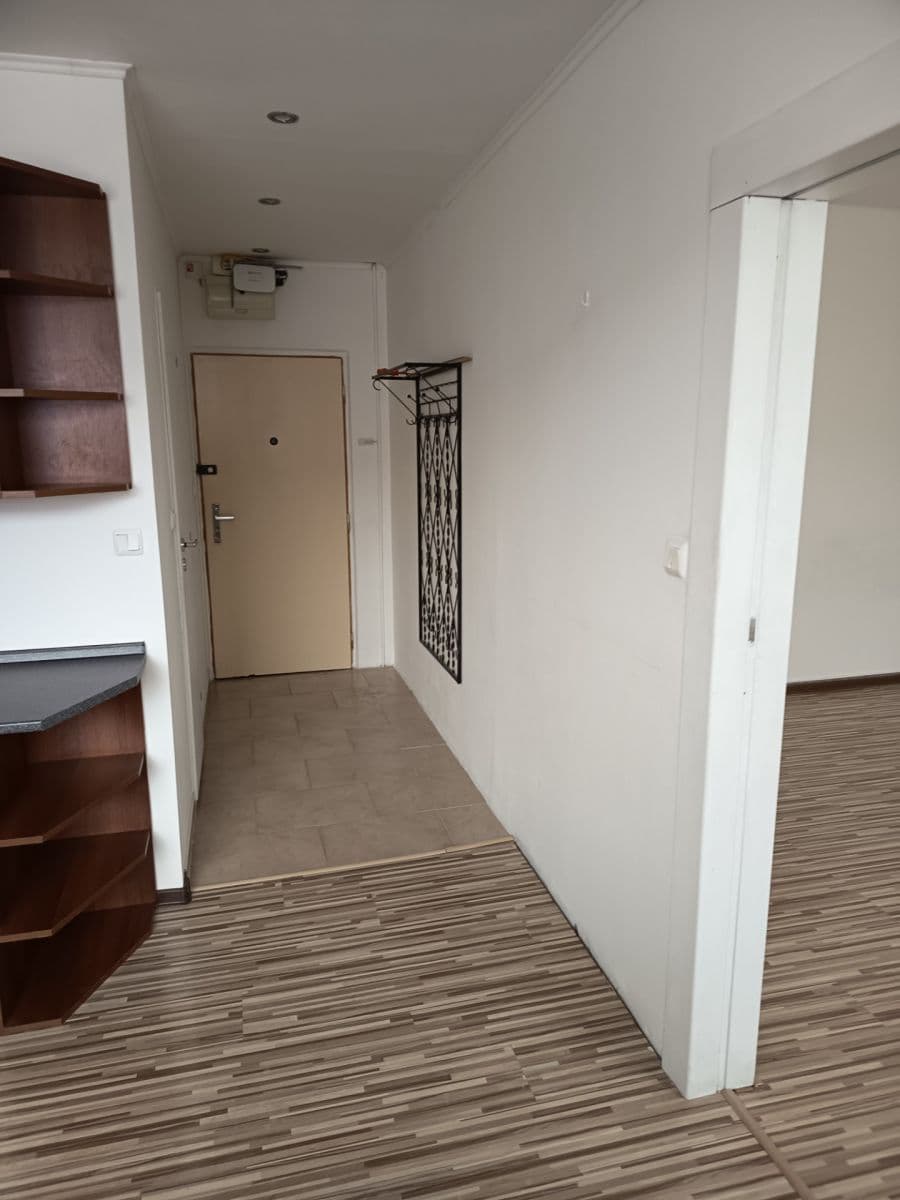 Pronájem bytu 1+1 36 m², Komenského, Chomutov, Ústecký kraj Pronájem bytu 1+1 36 m², Komenského, Chomutov, Ústecký kraj