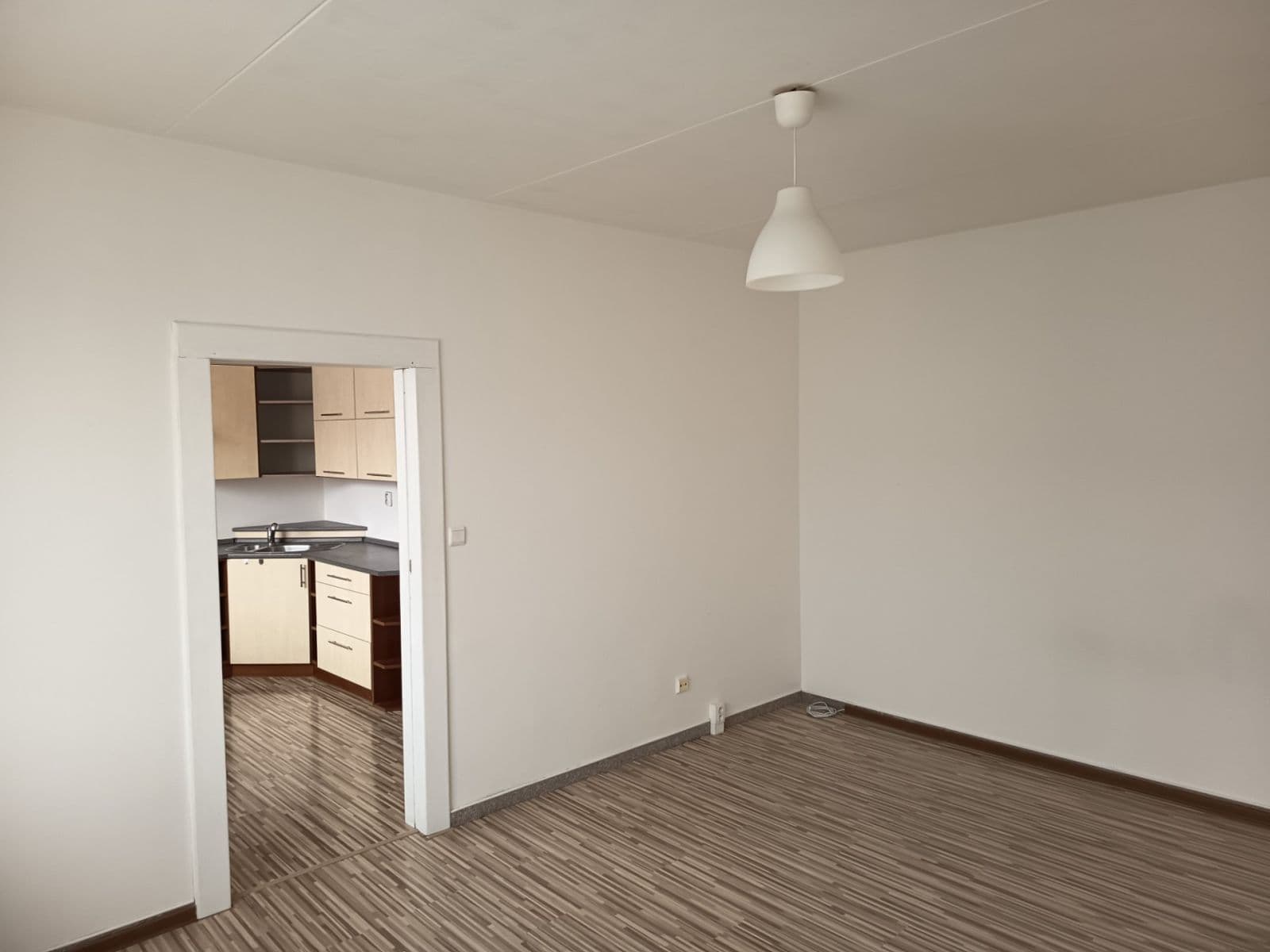 Pronájem bytu 1+1 36 m², Komenského, Chomutov, Ústecký kraj Pronájem bytu 1+1 36 m², Komenského, Chomutov, Ústecký kraj