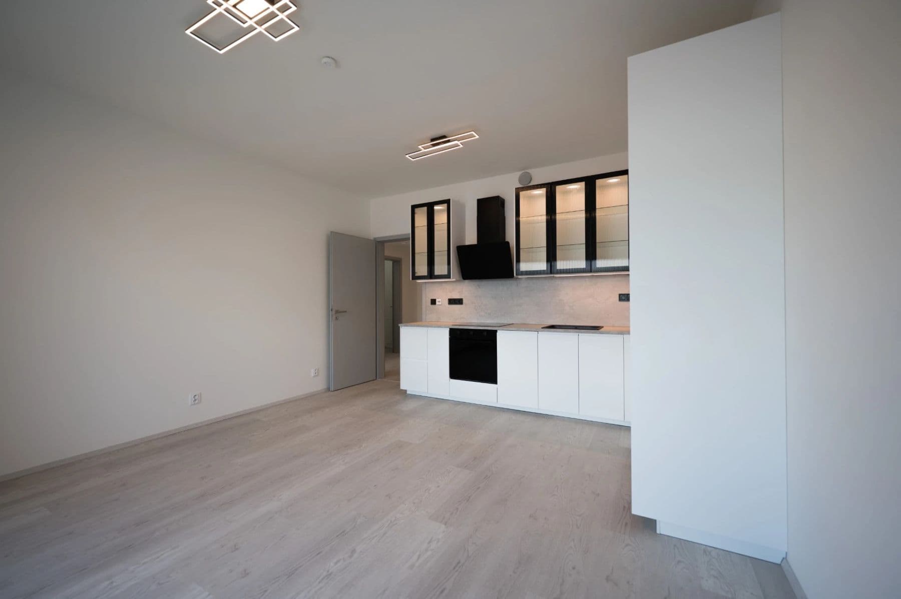 Pronájem bytu 2+kk 60 m², Nové sady, Brno, Jihomoravský kraj Pronájem bytu 2+kk 60 m², Nové sady, Brno, Jihomoravský kraj