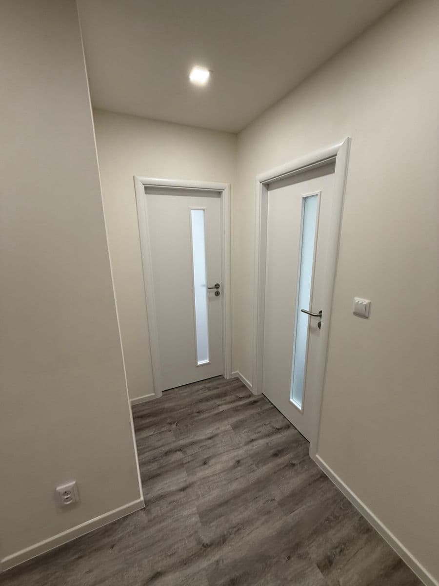 Prodej bytu 2+kk 45 m², Doležalova, Praha, Praha Prodej bytu 2+kk 45 m², Doležalova, Praha, Praha