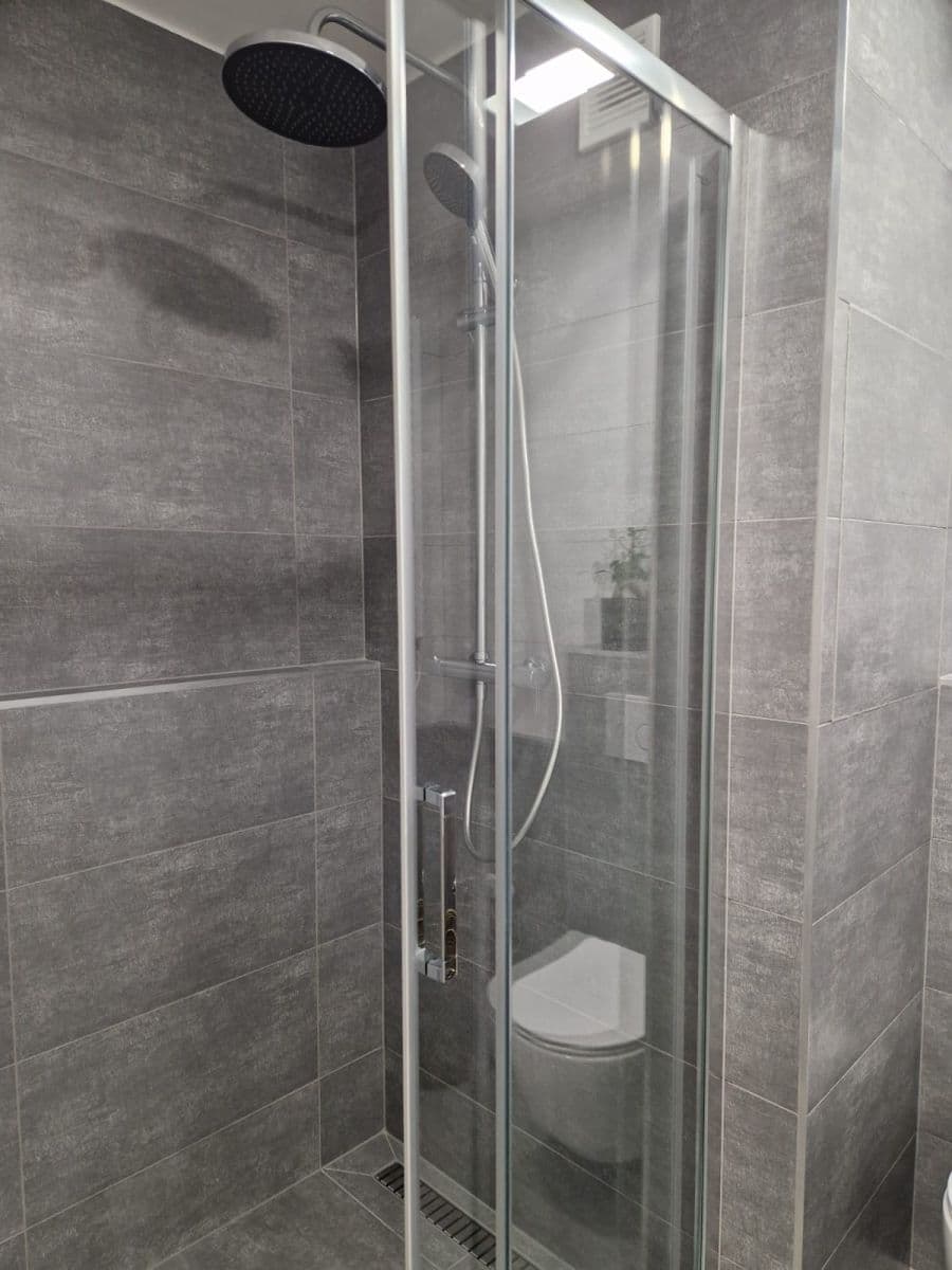 Prodej bytu 2+kk 45 m², Doležalova, Praha, Praha Prodej bytu 2+kk 45 m², Doležalova, Praha, Praha