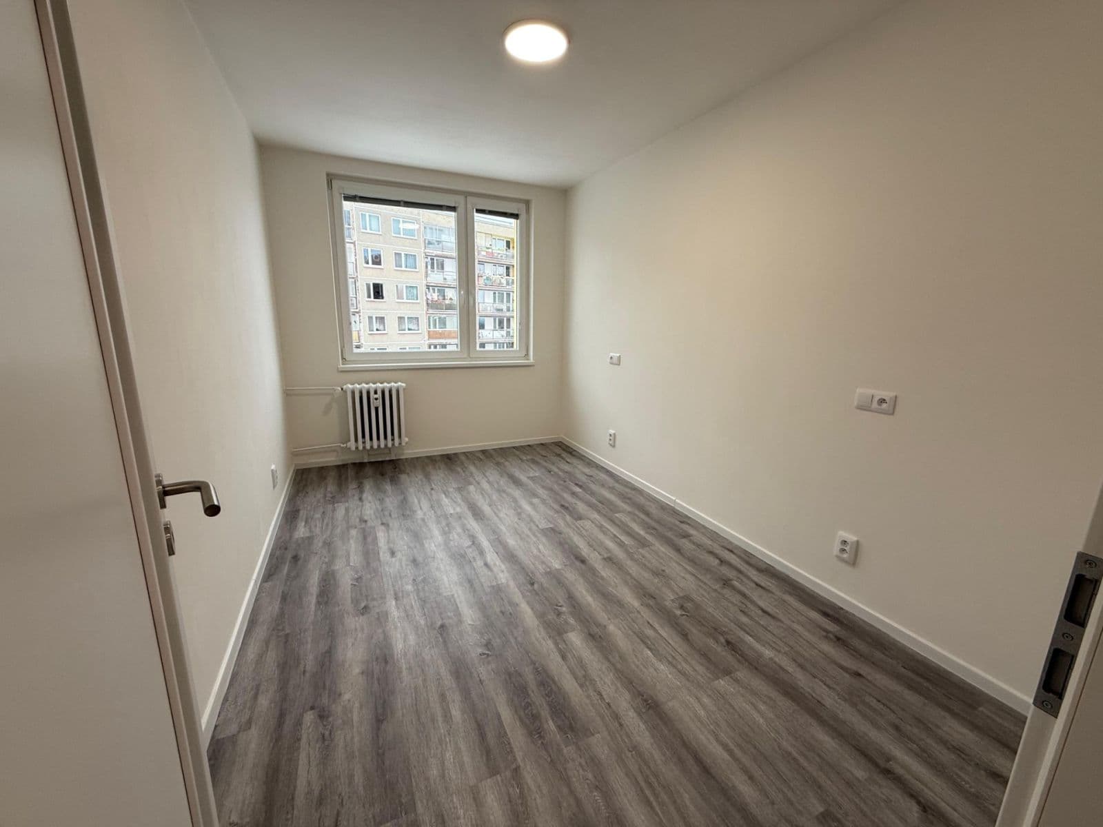 Prodej bytu 2+kk 45 m², Doležalova, Praha, Praha Prodej bytu 2+kk 45 m², Doležalova, Praha, Praha