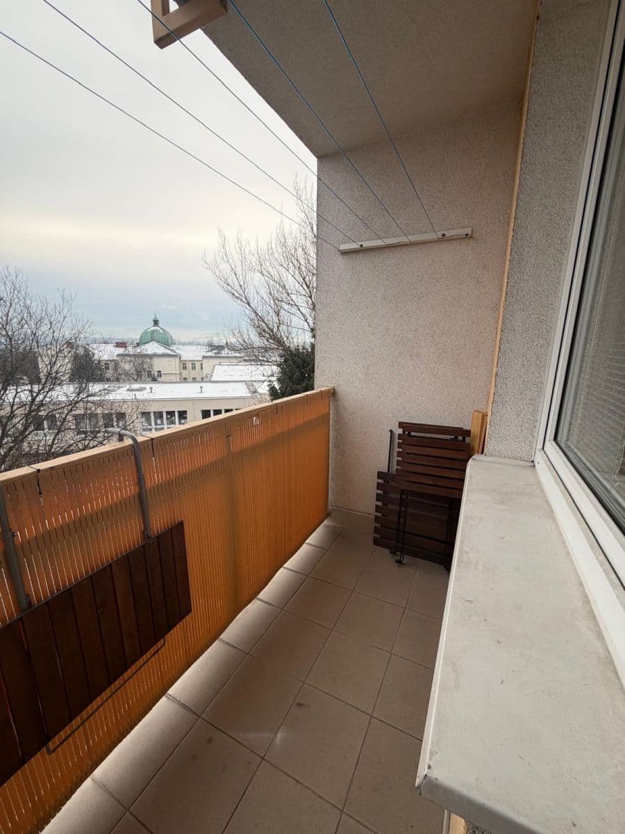 Pronájem bytu 1+kk 37 m², Husova, Frýdek-Místek, Moravskoslezský kraj Pronájem bytu 1+kk 37 m², Husova, Frýdek-Místek, Moravskoslezský kraj