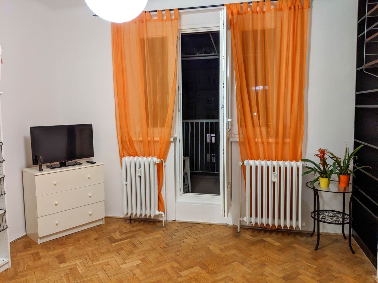 Pronájem bytu 1+1 28 m², Přemyslovská, Praha, Praha Pronájem bytu 1+1 28 m², Přemyslovská, Praha, Praha