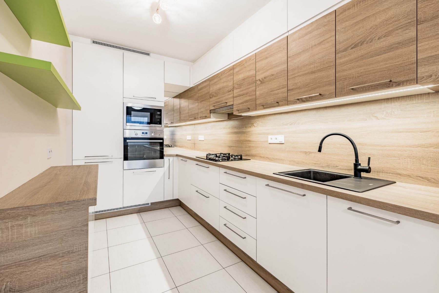 Prodej bytu 3+kk 68 m², Ke Kateřinkám, Praha, Praha Prodej bytu 3+kk 68 m², Ke Kateřinkám, Praha, Praha