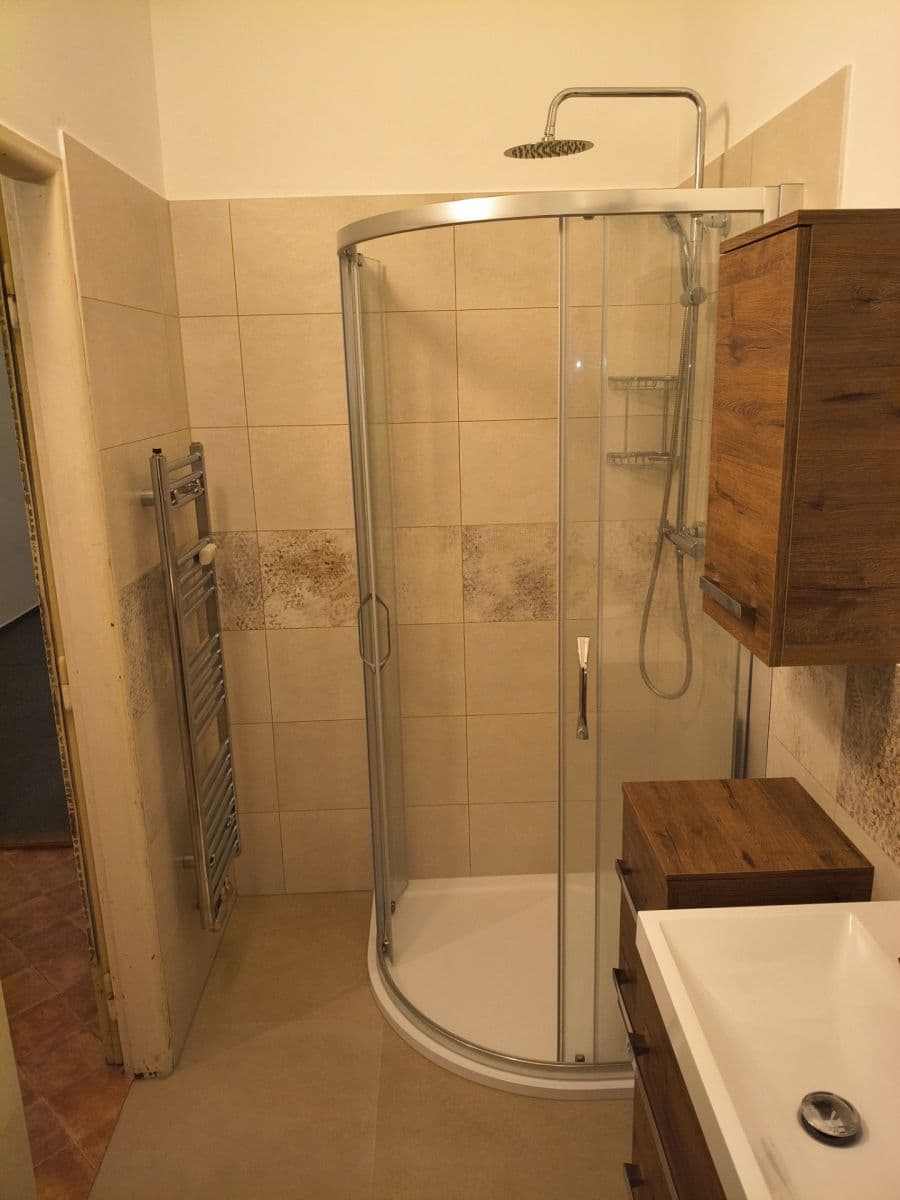 Pronájem bytu 1+1 46 m², Na Petřinách, Praha, Praha Pronájem bytu 1+1 46 m², Na Petřinách, Praha, Praha