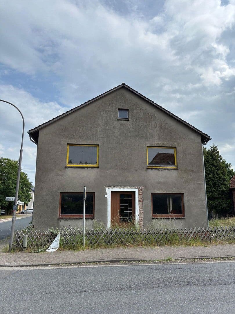 Prodej domu 280 m², pozemek 592 m², Birkenfeld 1, Hagenburg, Dolní Sasko Prodej domu 280 m², pozemek 592 m², Birkenfeld 1, Hagenburg, Dolní Sasko