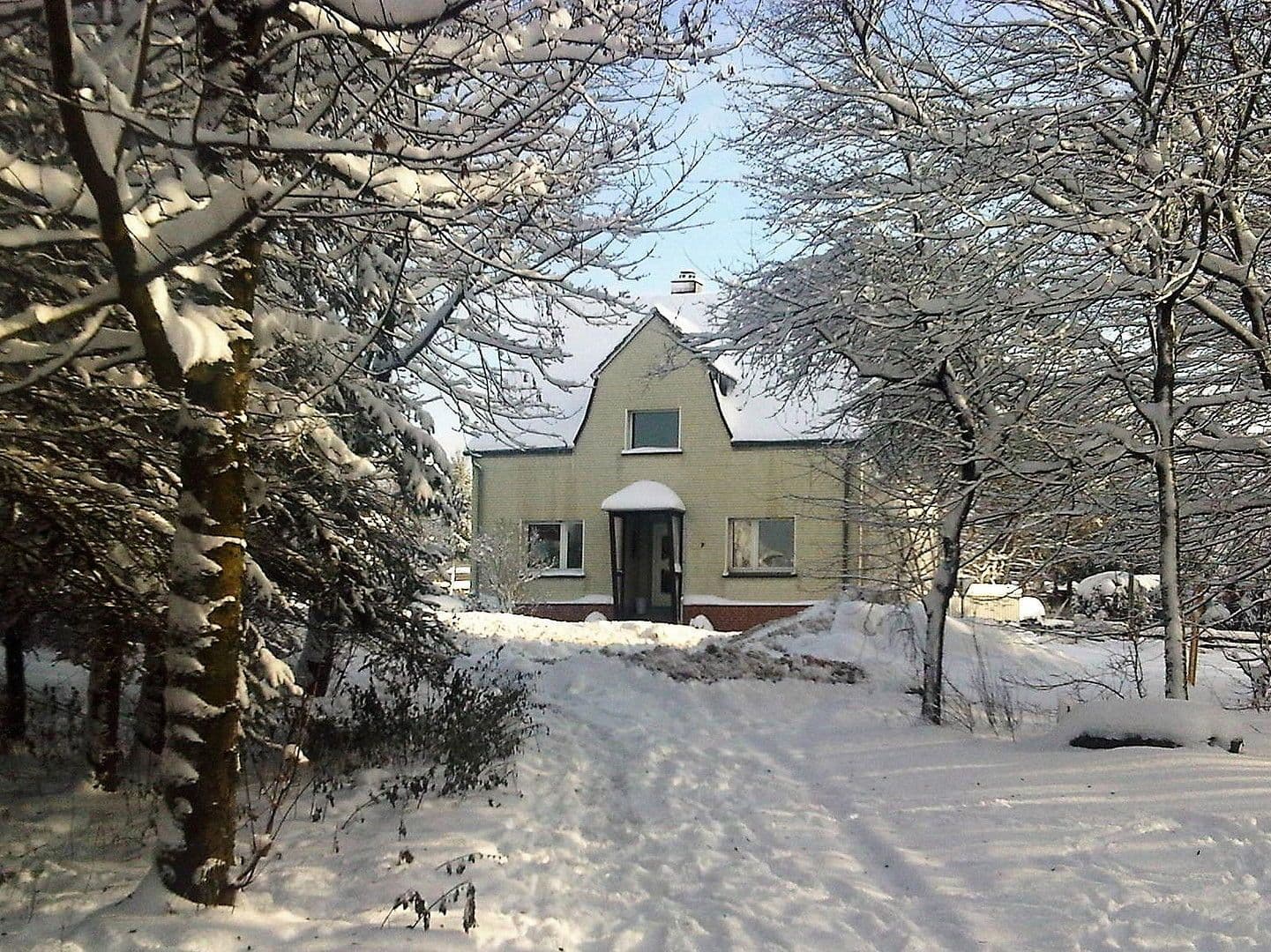 Prodej domu 145 m², pozemek 317 m², Bredelarer Straße 7, Brilon, Severní Porýní-Vestfálsko Prodej domu 145 m², pozemek 317 m², Bredelarer Straße 7, Brilon, Severní Porýní-Vestfálsko