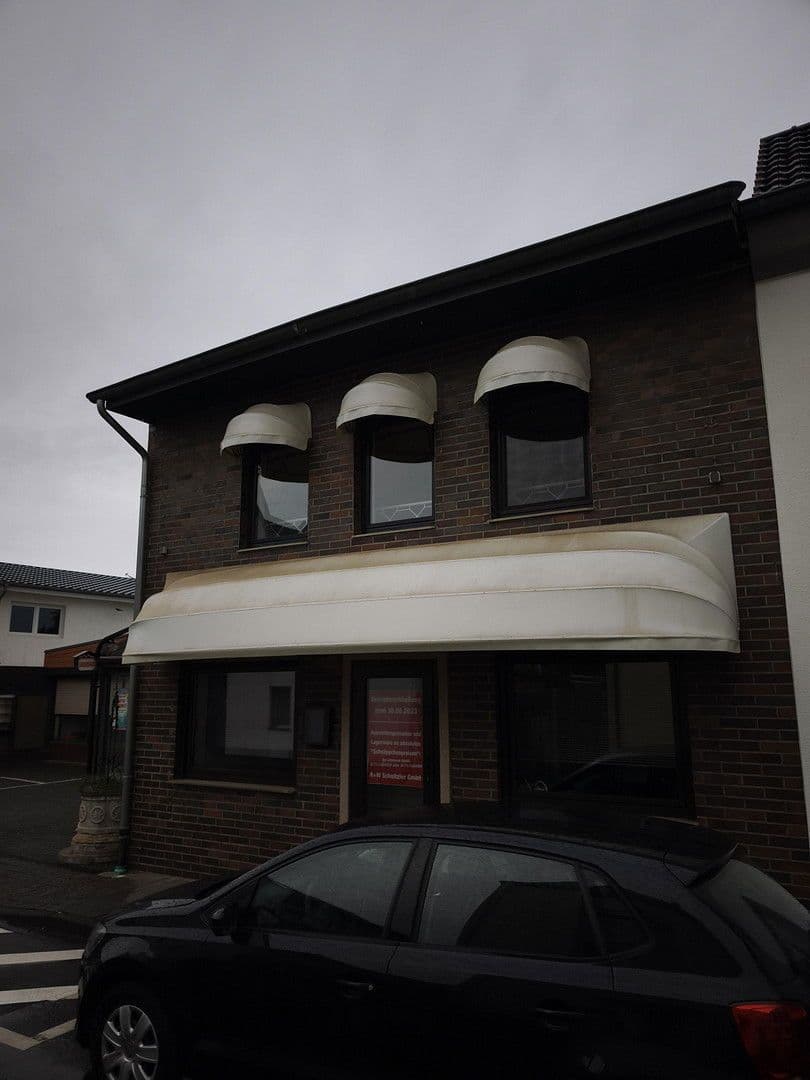 Pronájem bytu 2+1 61 m², Erftstadt, Severní Porýní-Vestfálsko Pronájem bytu 2+1 61 m², Erftstadt, Severní Porýní-Vestfálsko