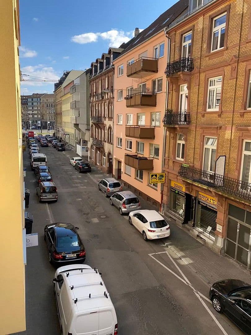 Pronájem bytu 2+1 55 m², Mannheim, Bádensko-Württembersko Pronájem bytu 2+1 55 m², Mannheim, Bádensko-Württembersko