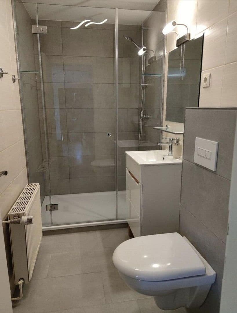 Prodej domu 330 m², pozemek 1.688 m², Korswandt, Mecklenburg-Vorpommern Prodej domu 330 m², pozemek 1.688 m², Korswandt, Mecklenburg-Vorpommern