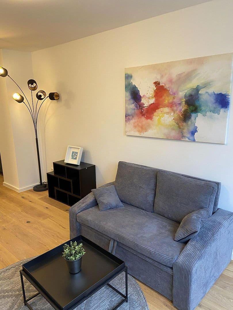 Pronájem bytu 1+1 22 m², Türkenstraße 80, München, Bavorsko Pronájem bytu 1+1 22 m², Türkenstraße 80, München, Bavorsko