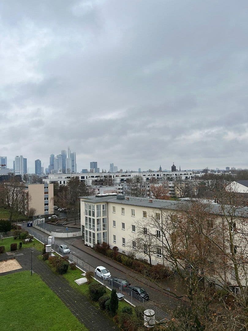 Pronájem bytu 3+1 83 m², Stresemannallee 65, Frankfurt am Main, Hessen Pronájem bytu 3+1 83 m², Stresemannallee 65, Frankfurt am Main, Hessen