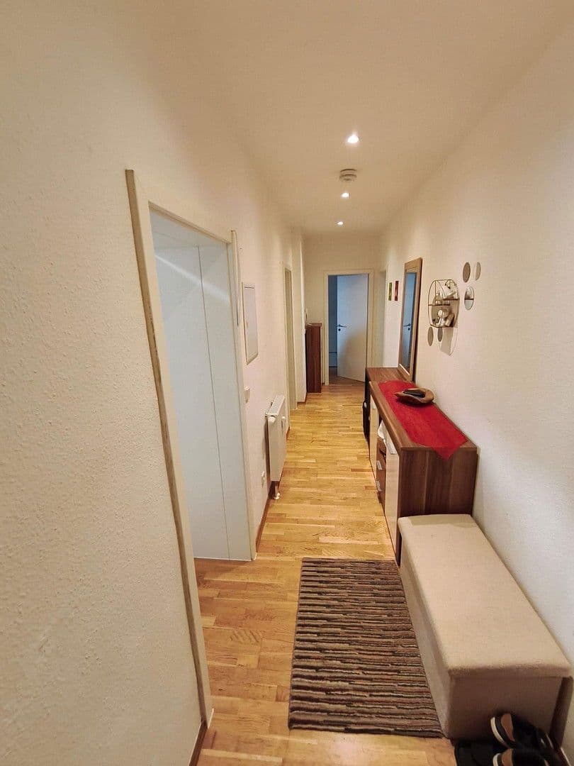 Pronájem bytu 2+1 62 m², Gontardweg 137, Leipzig, Sasko Pronájem bytu 2+1 62 m², Gontardweg 137, Leipzig, Sasko