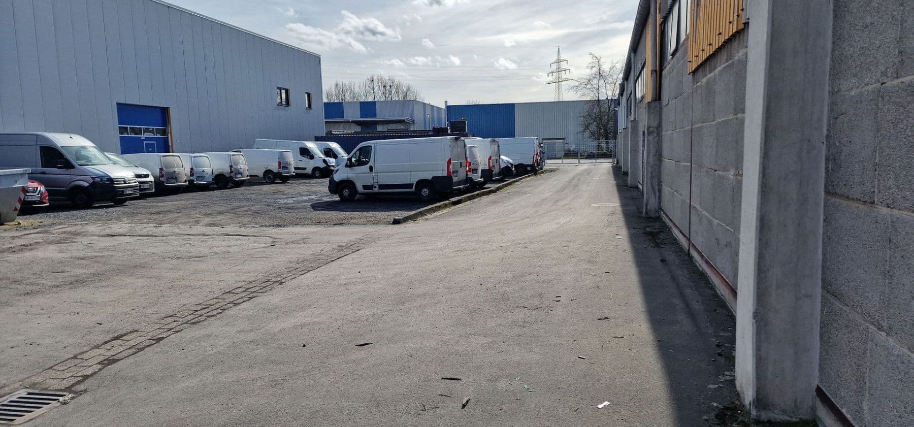 Pronájem nebytového prostoru 5.800 m², Industriestr. 12 a + 12 b, Bergkamen, Severní Porýní-Vestfálsko Pronájem nebytového prostoru 5.800 m², Industriestr. 12 a + 12 b, Bergkamen, Severní Porýní-Vestfálsko